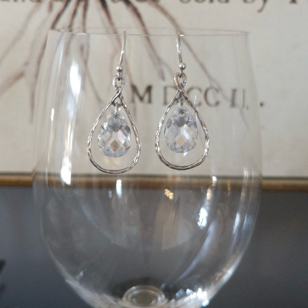 Silpada Harbour Lights Earrings | CZ | W2284